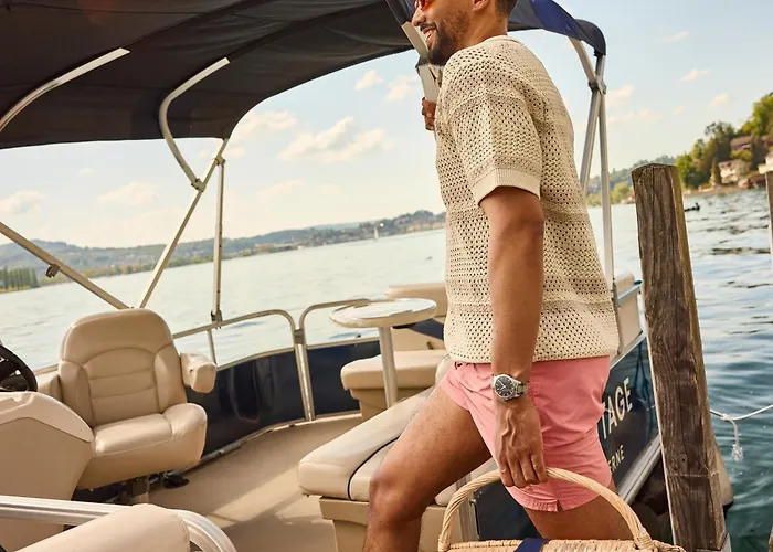 Hermitage Lake - Beach Club & Lifestyle
